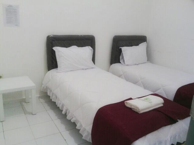 Capsule Homestay Surabaya Exterior photo